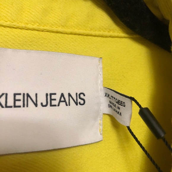 Men’s denim bottoms down casual shirt - Picture 5 of 5